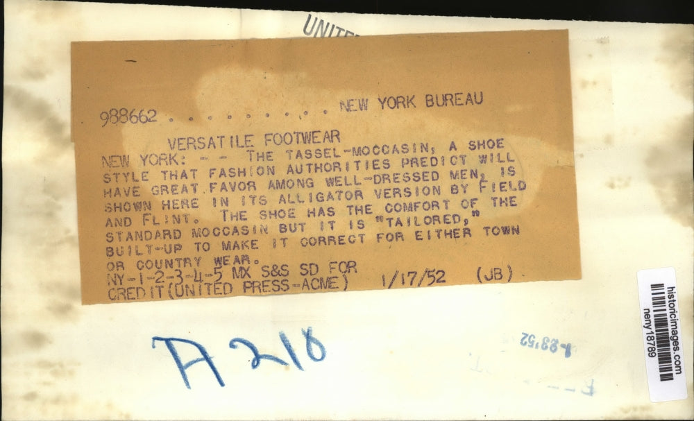 1952 Press Photo NEW YORK VERSATILE FOOTWEAR NYC - neny18789