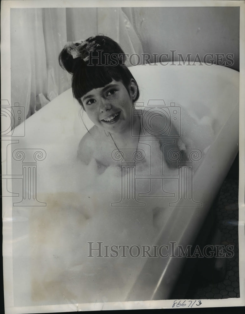 1948 Press Photo NEW YORK STAR FOR A DAY NYC - neny19786