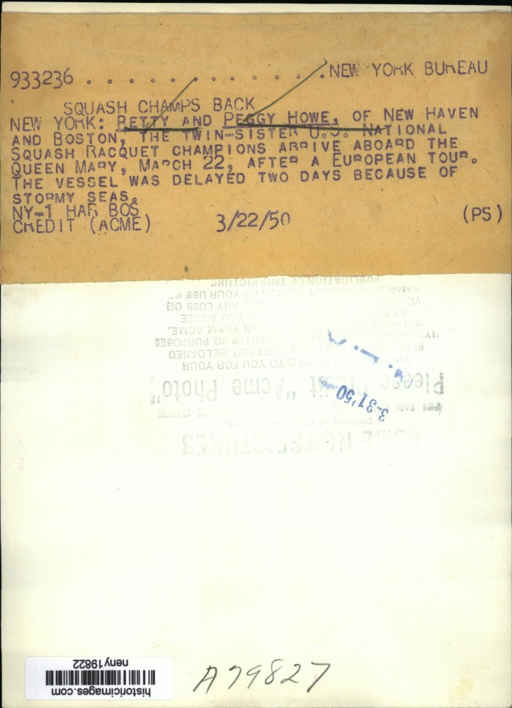 1950 Press Photo New York Betty & Peggy Howe Squash Racket Champs NYC