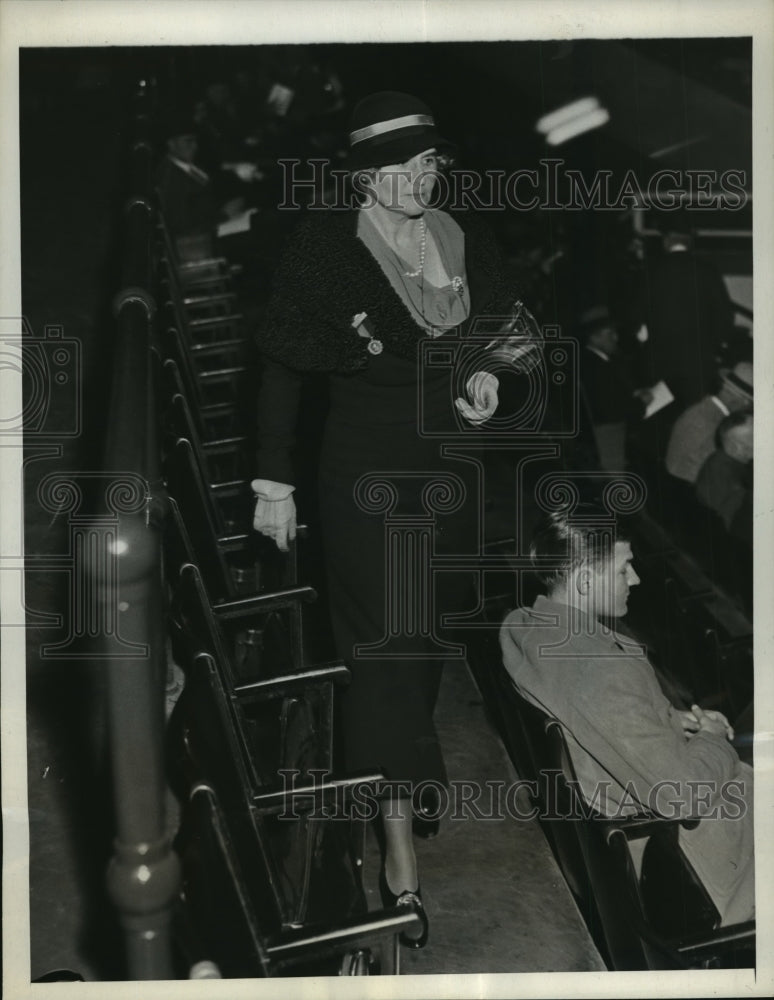 1932 Press Photo New York Mrs. Paul Moore at 47th Annual National Horse Show NYC- Historic Images