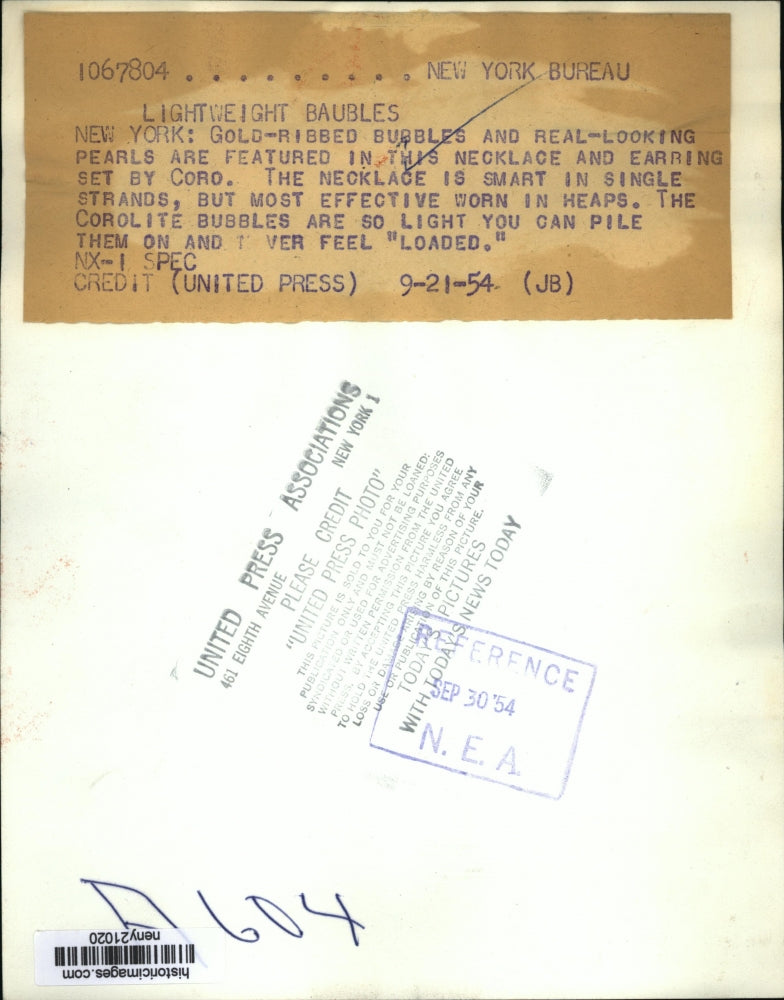 1954 Press Photo New York Necklace and Earring set by Coro NYC - neny21020