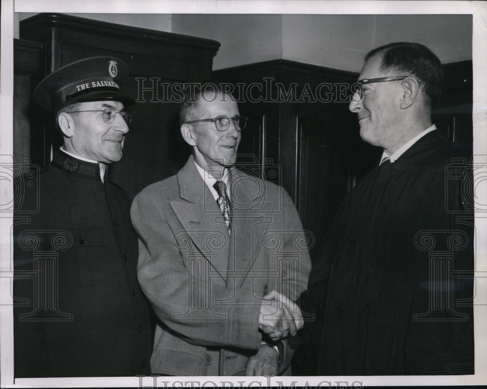 1951 Press Photo New York Frank Stefter,paroled in custody of Salvation Army NYC