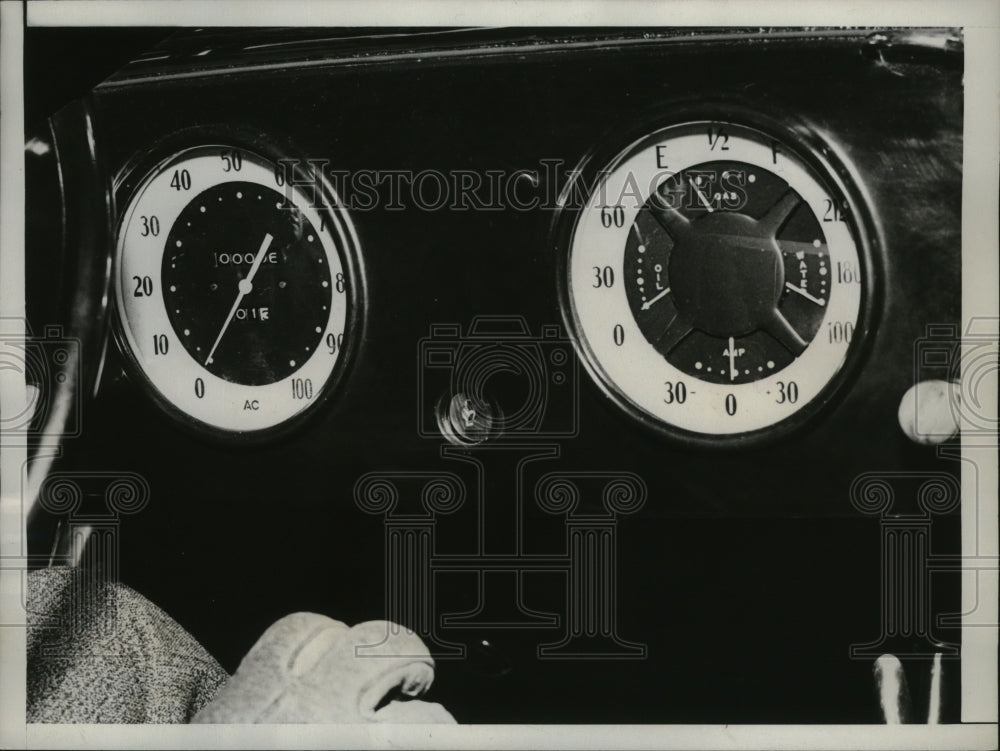 1934 Press Photo New York Oldsmobile Dashboard at the 34th Annual Auto Show NYC- Historic Images