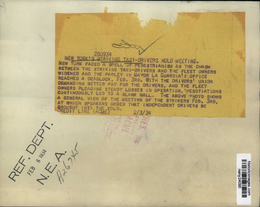1934 Press Photo NEW YORK'S STRIKING TAXI DRIVERS HOLD MEETING NYC - neny24090