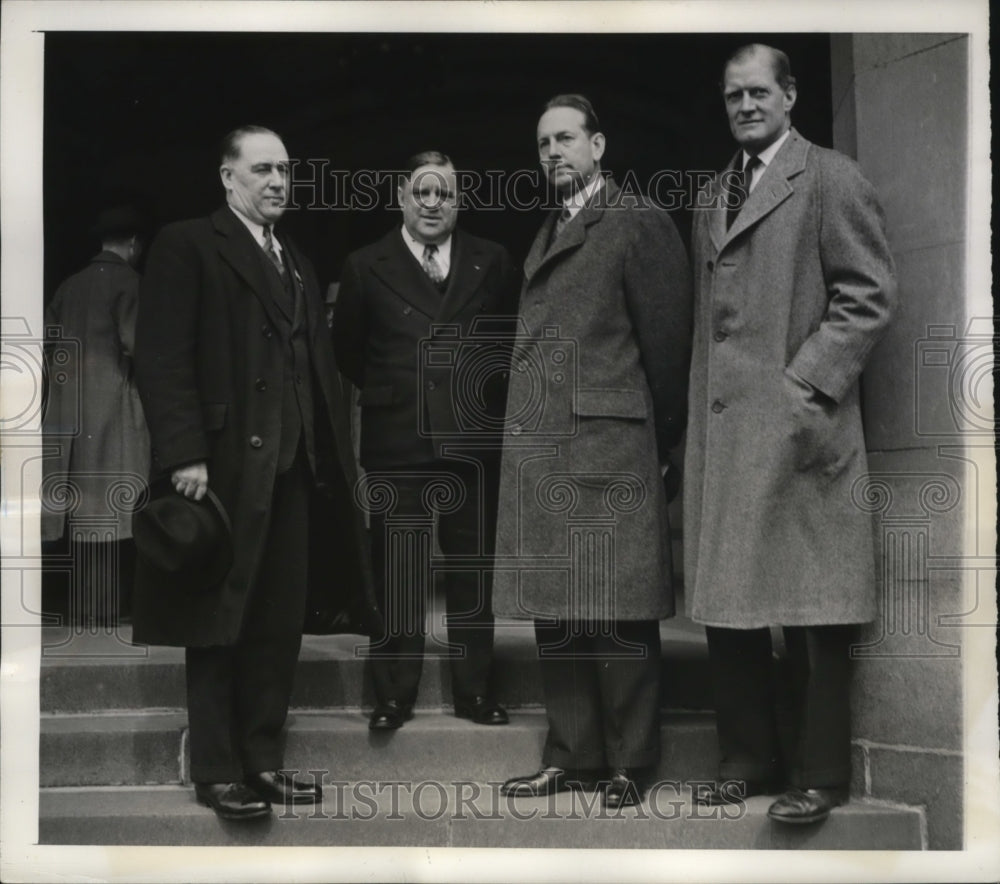 1941 Press Photo NEW YORK LAGUARDIA ATTENDS CANADIAN MAYORS MEETING NYC