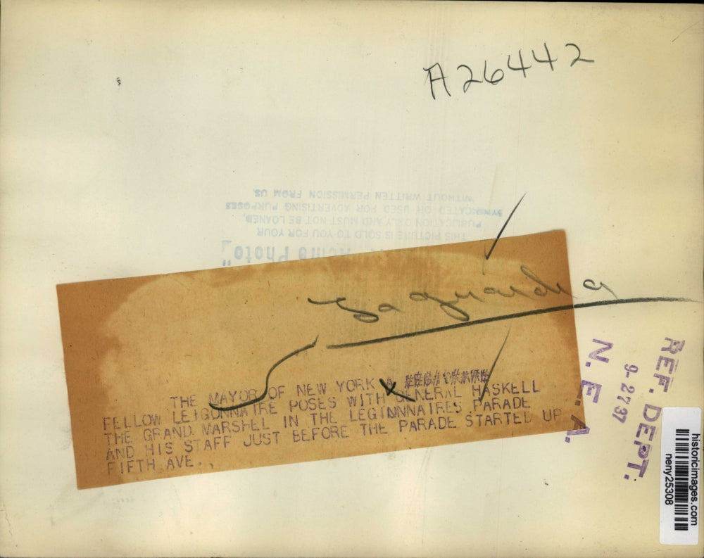 1937 Press Photo New York Mayor F.H La Guardia with fellow Legionnaires NYC