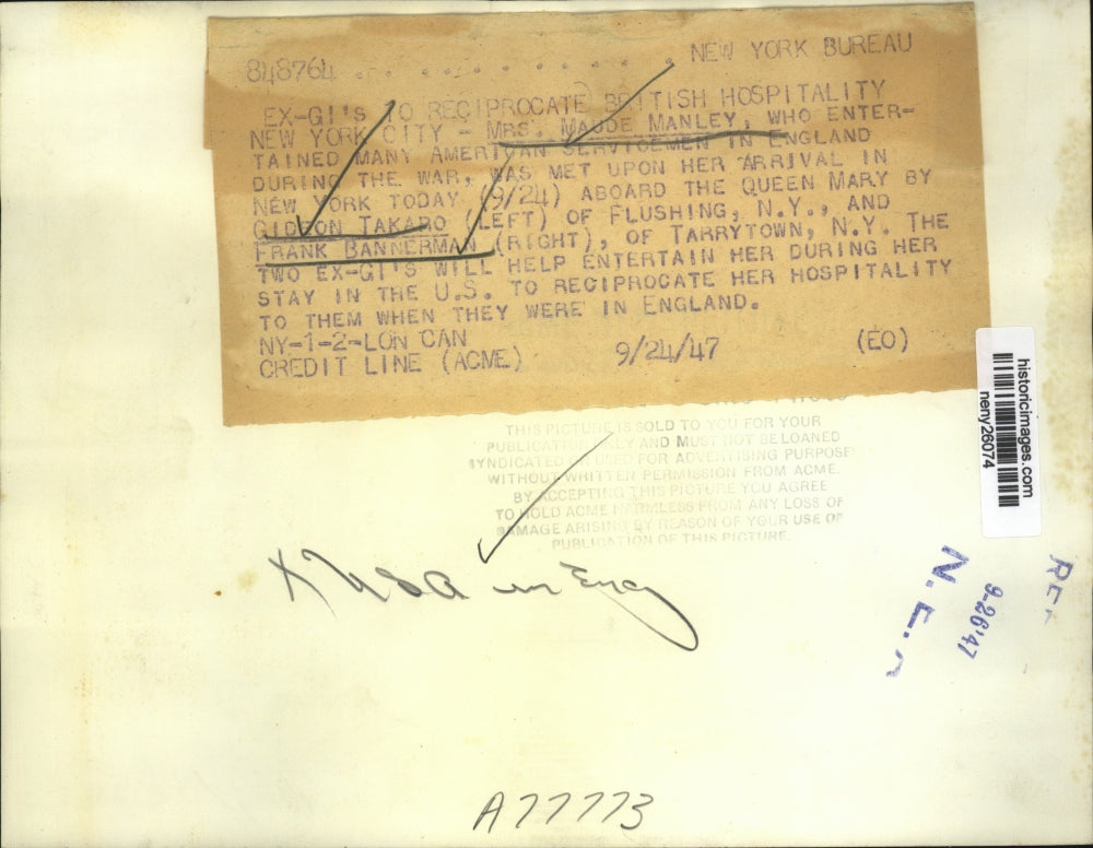 1947 Press Photo New York Maude Maley Arrives aboard Queen Mary NYC - neny26074