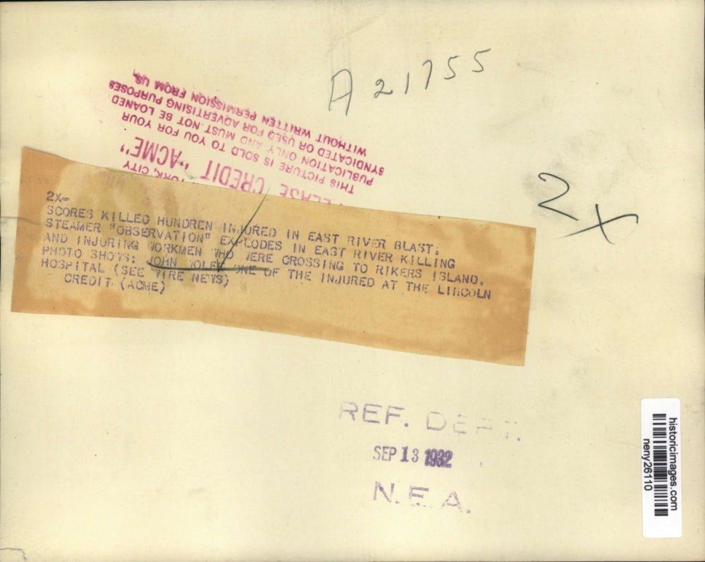 1932 Press Photo New York Injured in Streamer explosion in East River NYC