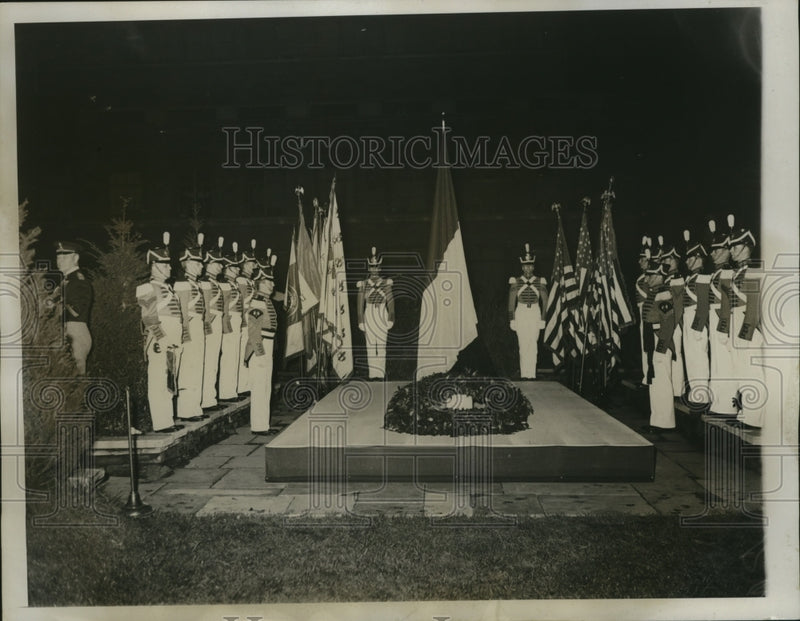 Load image into Gallery viewer, 1934 Press Photo New York Opening ceremony of Lafayette Centenary Exhibition NY
