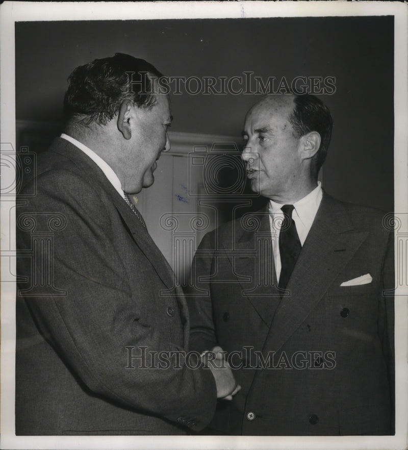 Load image into Gallery viewer, 1952 Press Photo New York Gov.Adlai Stevenson and U.N. Sec Gen. Trygve Lie NYC
