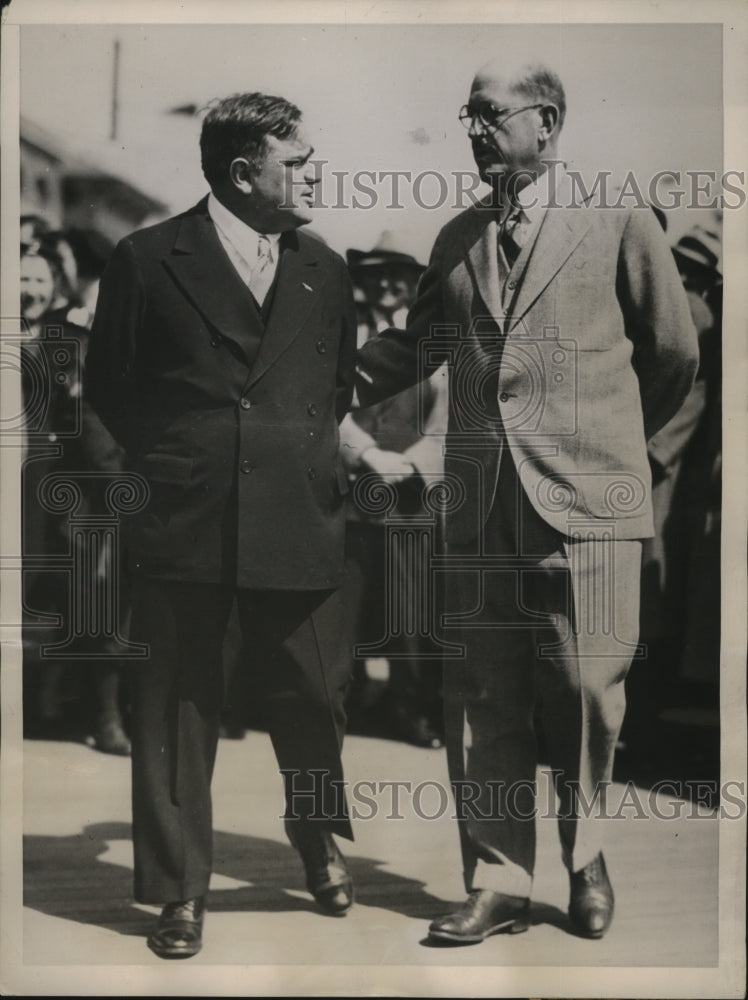 1936 Press Photo New York Mayor LaGuardia & Mayor Charles White Stroll NYC