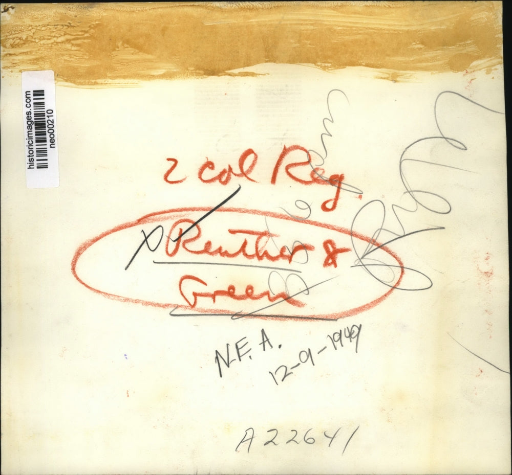 1949 Press Photo labor leaders Reuther and Green shaking hands - neo00210