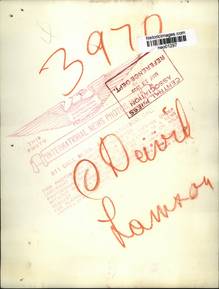 1955 Press Photo David Lawson at his office desk - neo01297