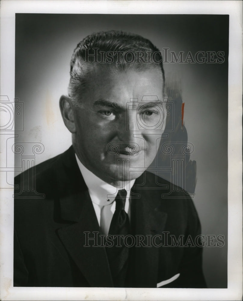 1955 Press Photo E Dyer Culbertson new Mercchandise Aide in Cleveland business