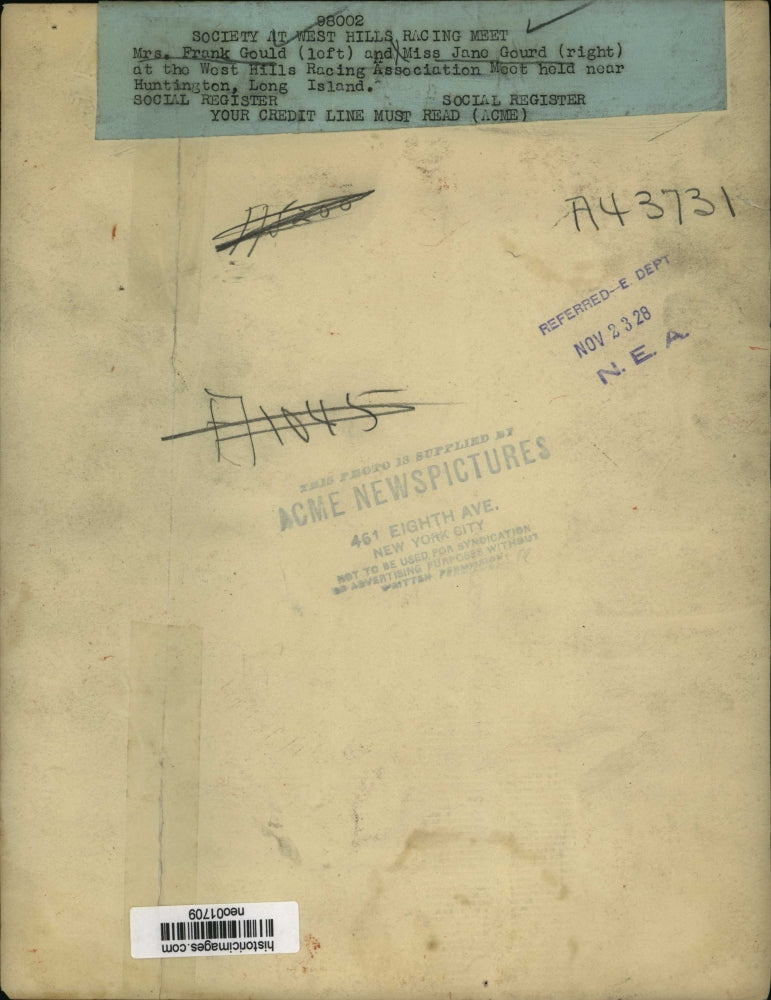 1928 Press Photo Mrs. Frank Gould and Ms, Jane Gourd at West Hills Racing Assoc.