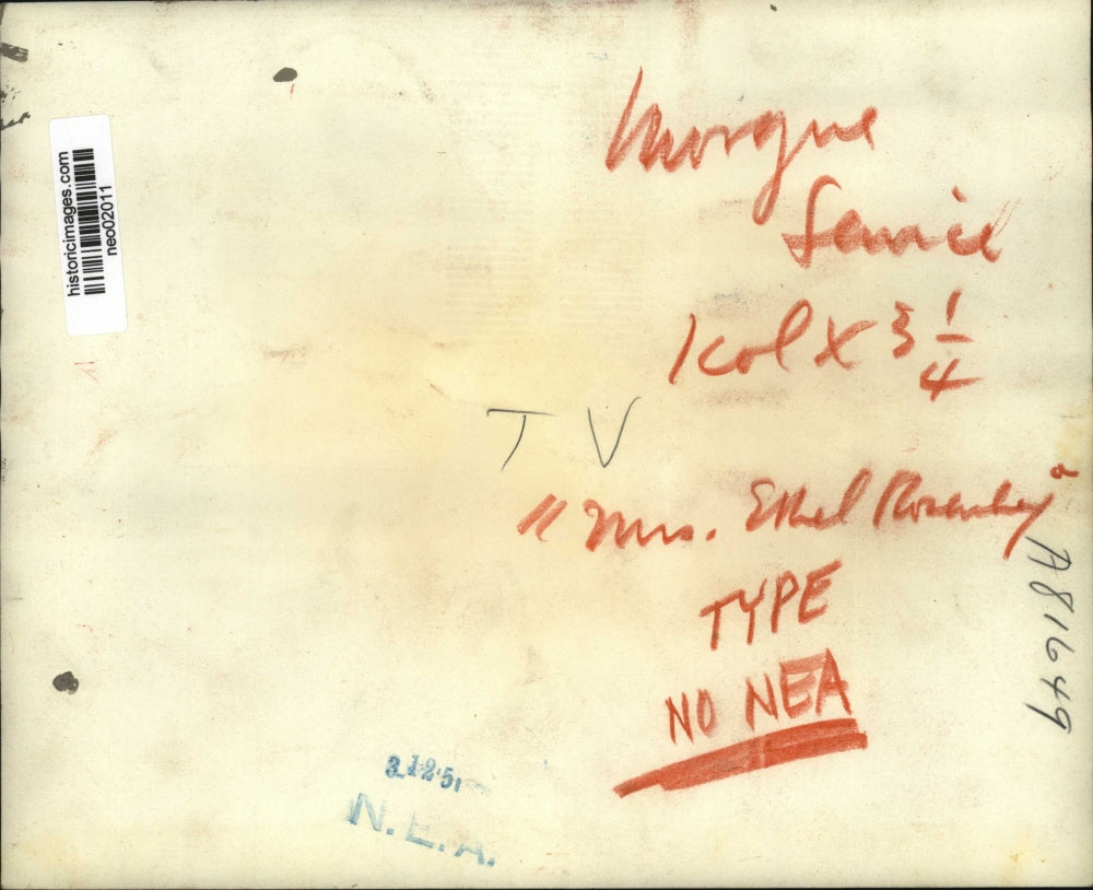 1951 Press Photo US Deputy Marshal Katherine Allen with Mrs Ethel Rosenberg