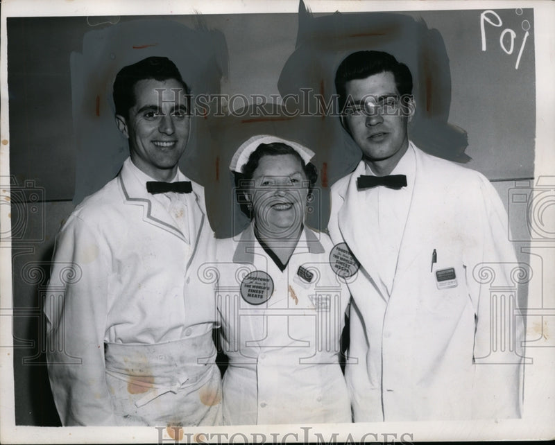 Load image into Gallery viewer, 1955 Press Photo Cleveland business Frank REgnone, Libbie Sarkin, Rich Krueger
