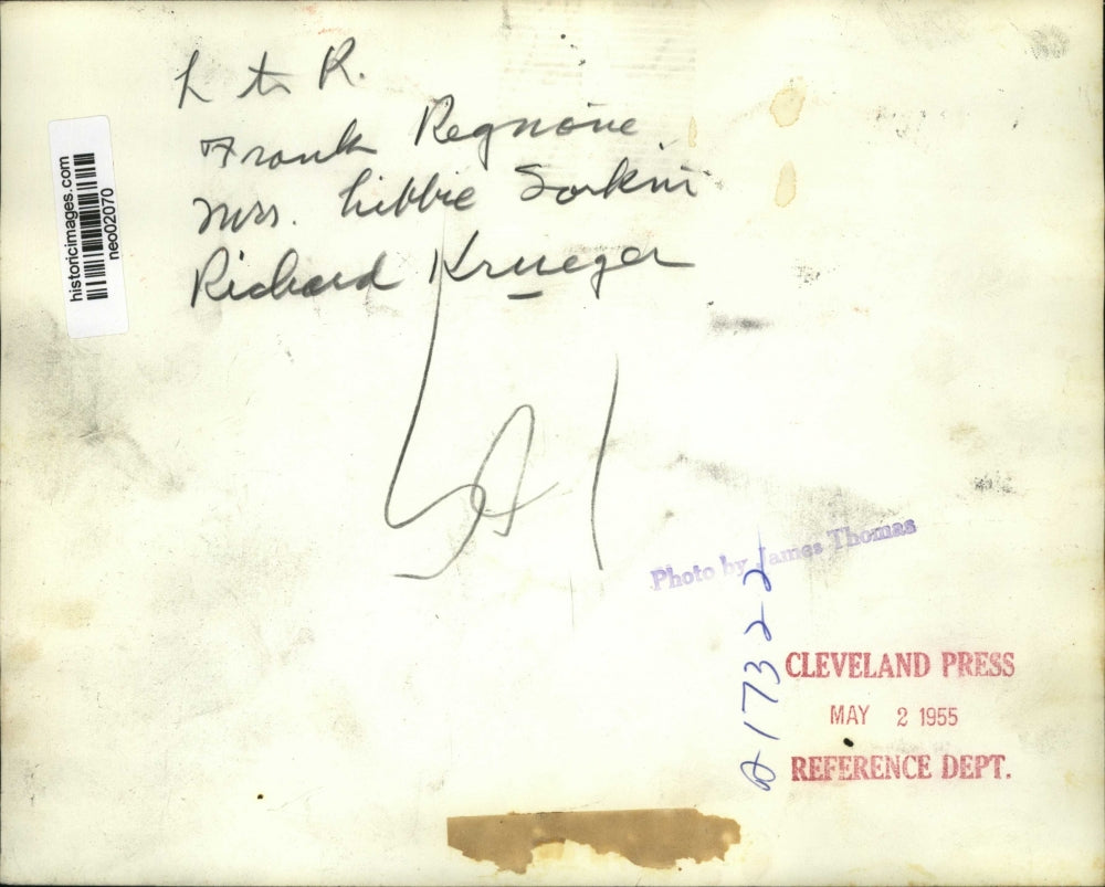 1955 Press Photo Cleveland business Frank REgnone, Libbie Sarkin, Rich Krueger