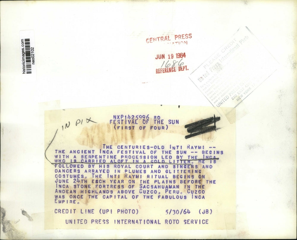 1964 Press Photo Woman Carried in Litter, Inti Raymi Festival in Cusco, Peru