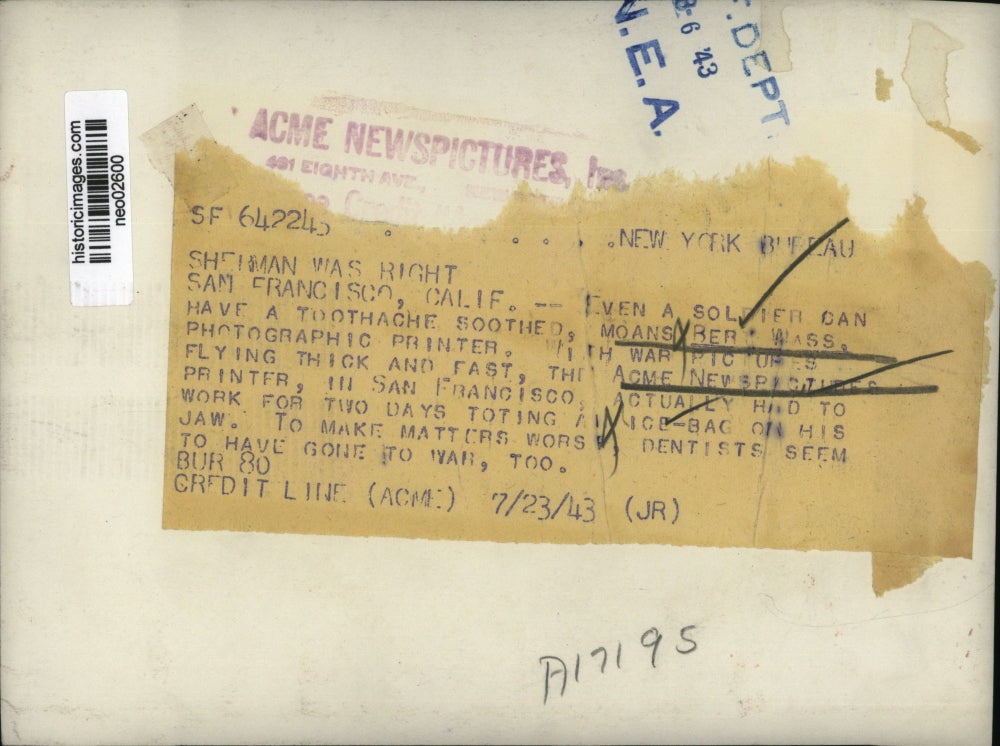 1943 Press Photo Bert Wass, Acme Newspictures Printer w Toothache San Franciso