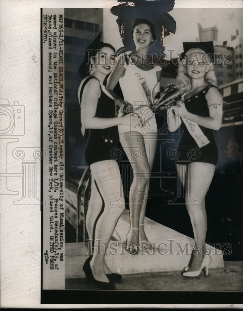 Load image into Gallery viewer, 1954 Press Photo National College Queens Contestants in Miami Beach, Florida

