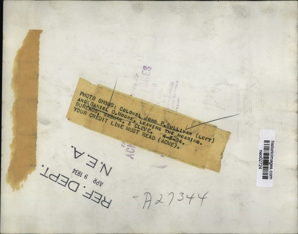 1934 Press Photo Colonel John P Sullivan, Daniel D. Moore Leave Hearing