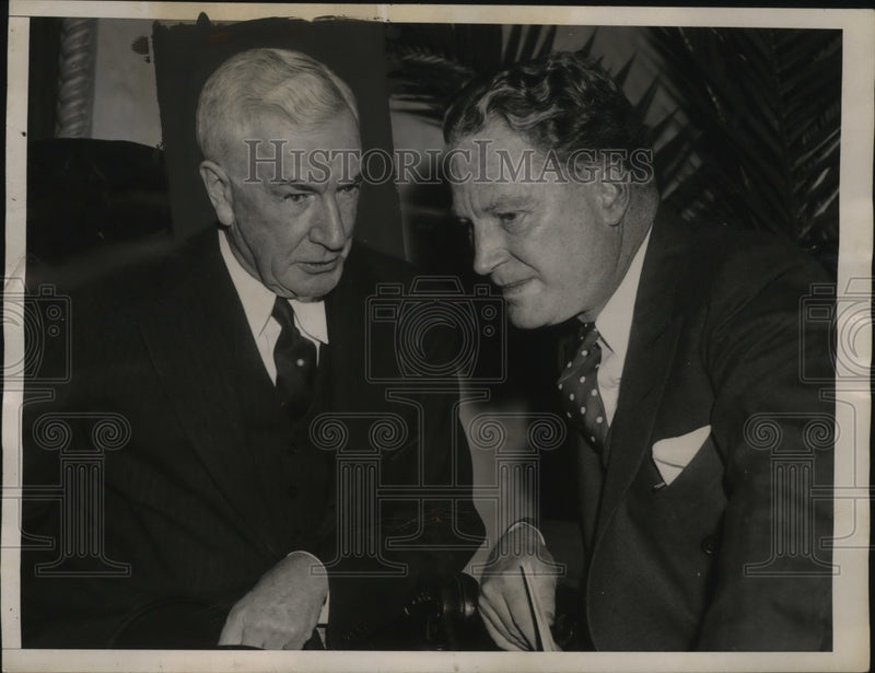 Load image into Gallery viewer, 1938 Press Photo John Hamilton, Henry P. Fletcher at GOP Committee Meeting
