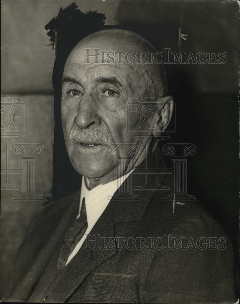 1935 Press Photo Judge J.A. Valin - neo03368