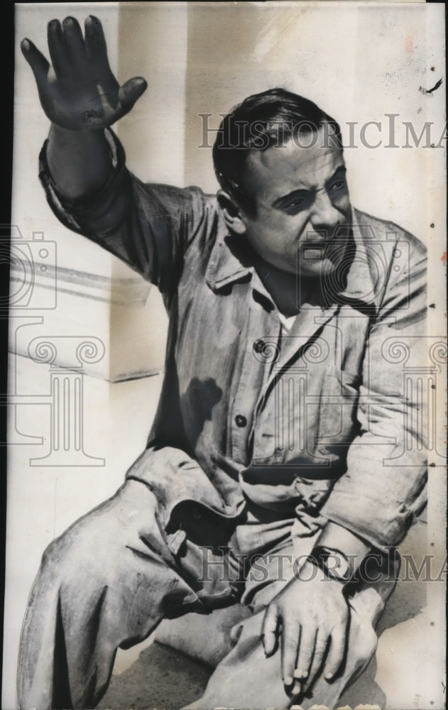 1956 Press Photo Louis Olivari returns from Shrine of Our Lady Lourdes