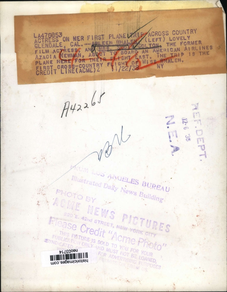 1938 Press Photo Arleen Whalen & Mrs.Stotti Colton board American Airlines plan