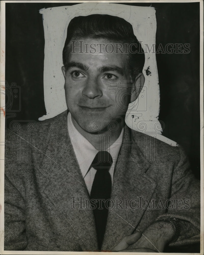 1952 Press Photo Michael Browne Television Coach - neo03845