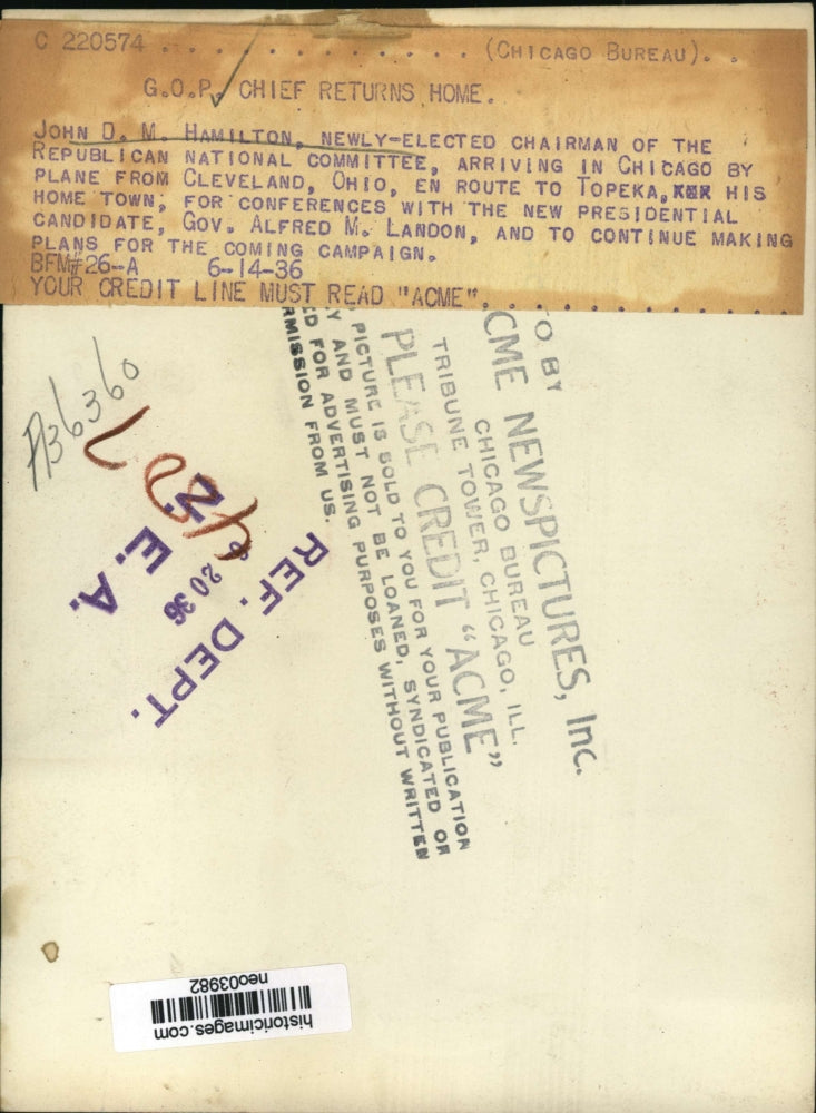 1936 Press Photo John D.M. Hamilton Arriving in Chicago, Illinois by Plane