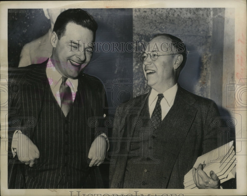 Load image into Gallery viewer, 1948 Press Photo Henry Cabot Lodge, Robert Taft after Senate Amendment Vite

