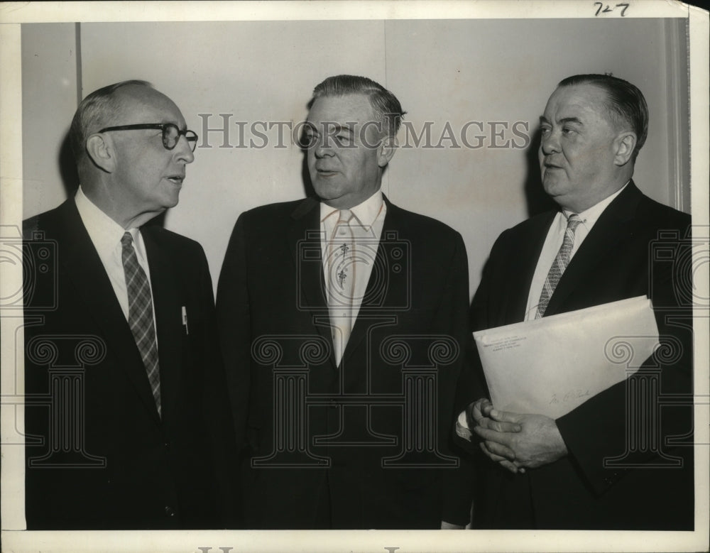 1957 Press Photo New York Group at Hudson River Channell Deepening Hearing