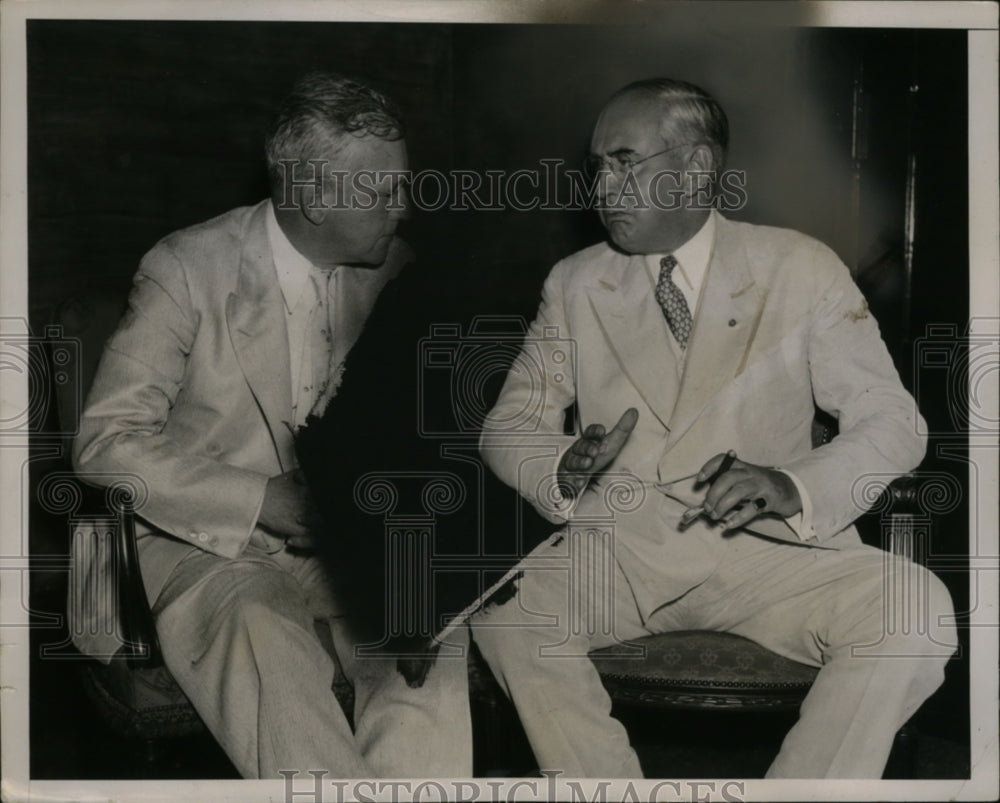 1936 Press Photo Governor Alf Landon, Senator Arthur Vandenberg in Topeka Kansas
