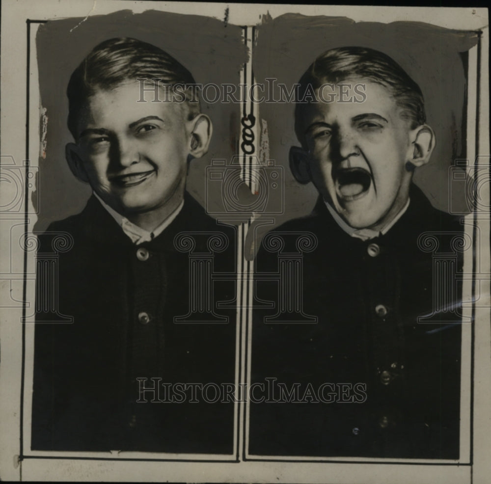 1926 Press Photo "He Never Has Had Teeth, But Chews Steaks" - neo04416