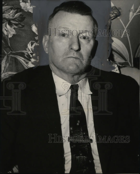 1954 Press Photo Anton Seme - neo04831
