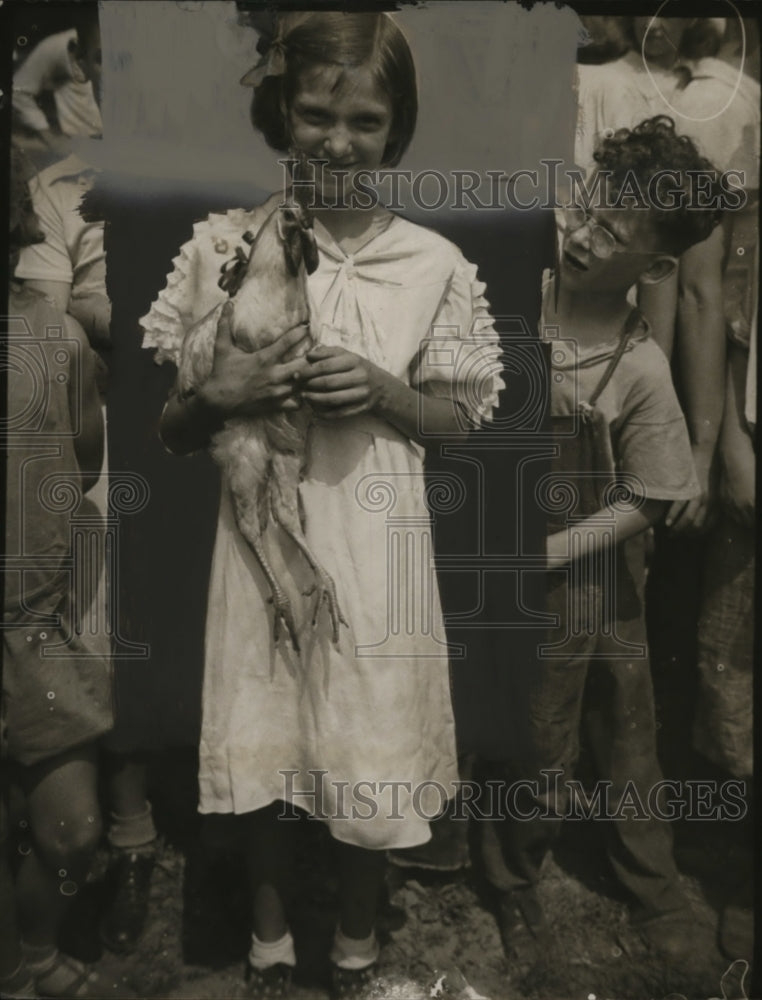 1937 Press Photo Helen Simonvich with Winifred Pet Show Jefferson Park