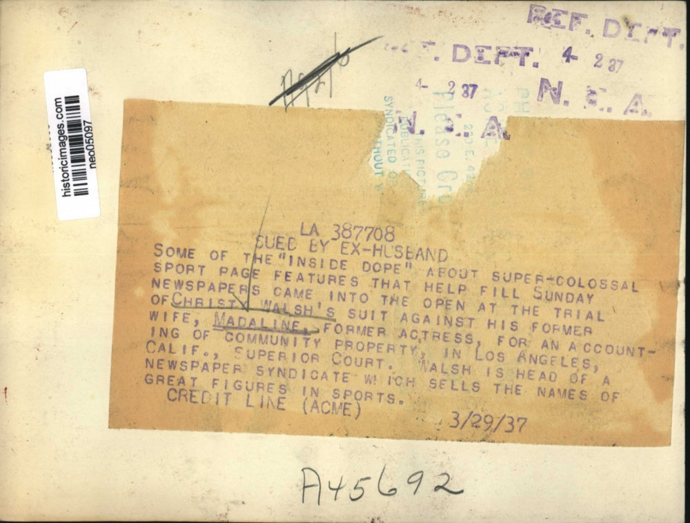 1937 Press Photo Madaline Walsh in Court, Sued by Ex-Husband Christy Walsh