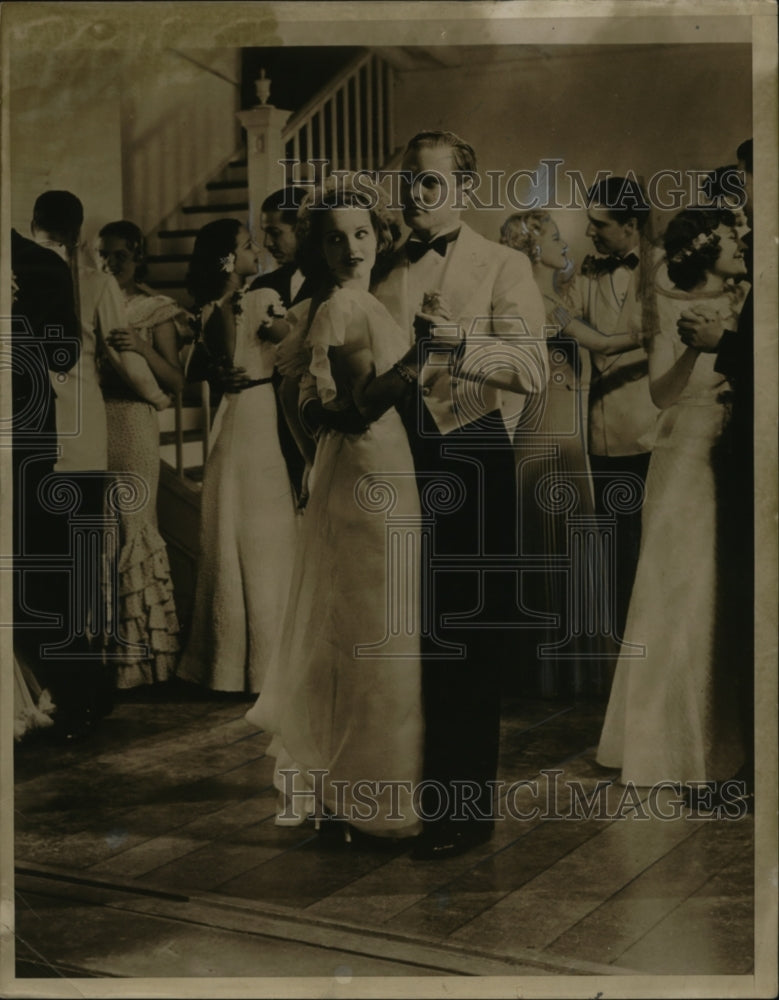 Load image into Gallery viewer, 1938 Press Photo Dance - neo05158
