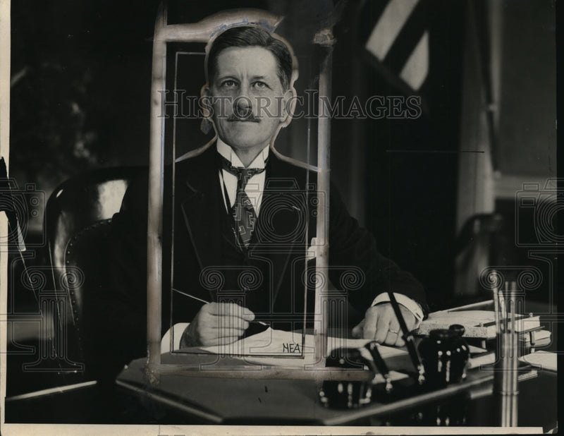 Load image into Gallery viewer, 1929 Press Photo Col. Patrick J. Hurley Asst. Secretary of War - neo05324
