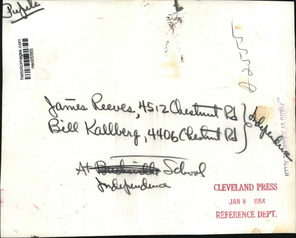 1954 Press Photo James Reeves, Bill Kallberg of Independence School, Ohio