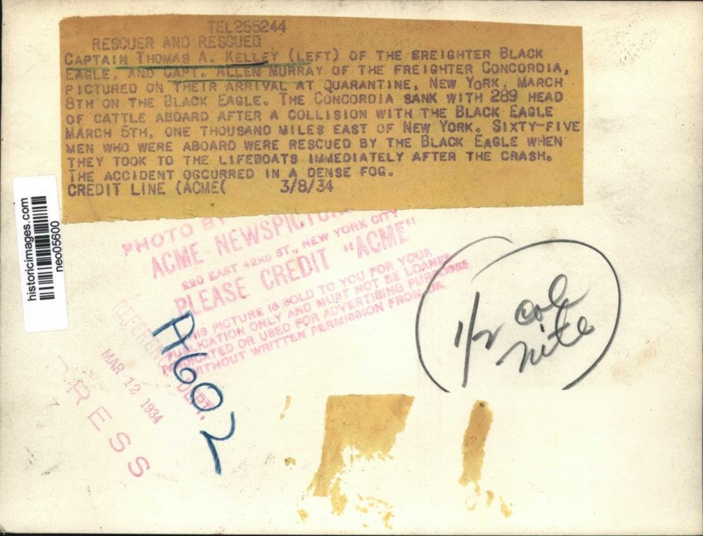 1934 Press Photo Captain Thomas A. Kelley, Allen Murray in Quarantine, New York