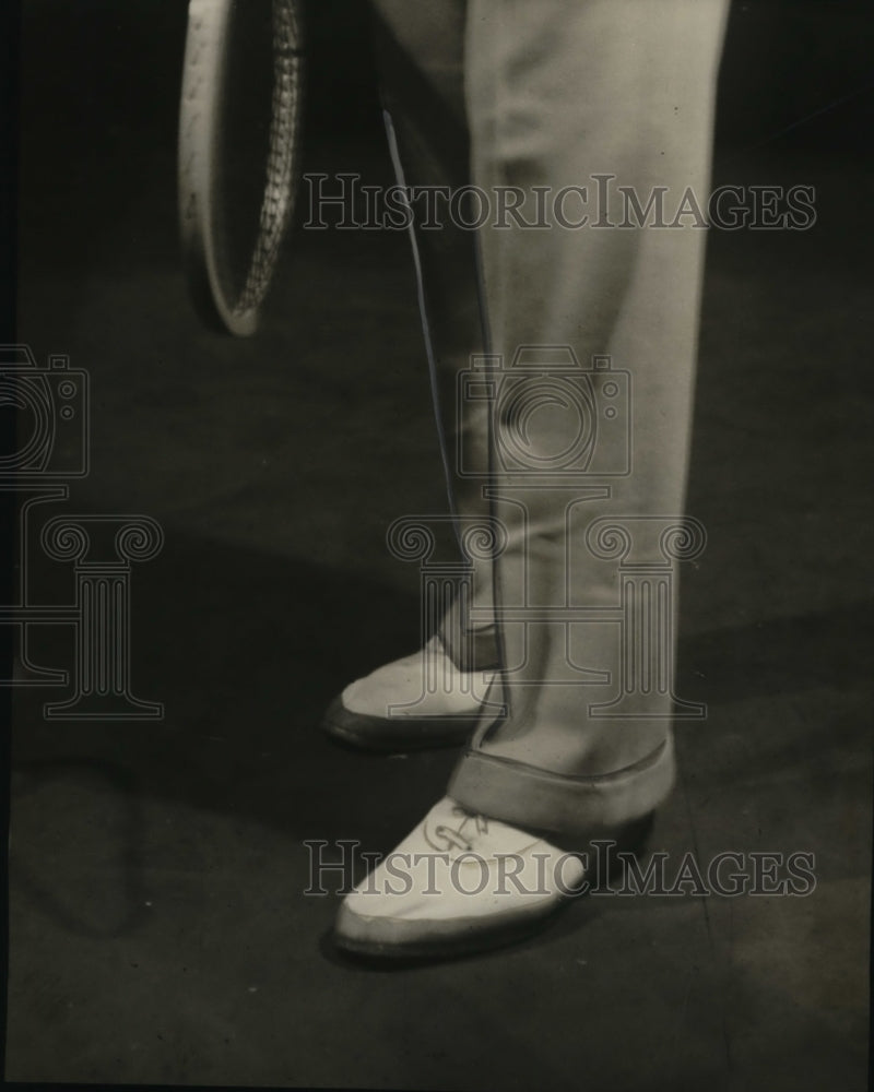 1928 Press Photo Feet of Tennis Player George Lott Jr. - neo05657- Historic Images