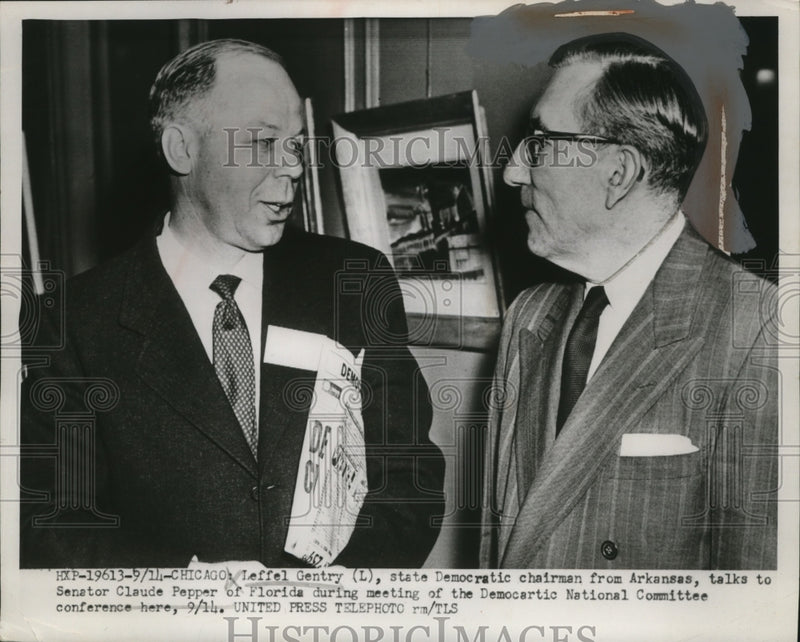 Load image into Gallery viewer, 1953 Press Photo Leffel Gentry &amp; Claude Pepper at Democratic Conference Chicago
