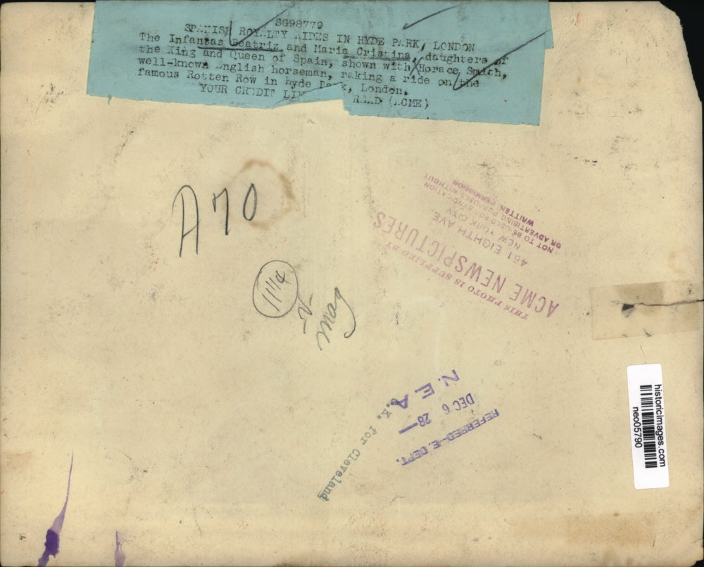 1928 Press Photo Infatas Beatriz & Maria Cristina With Horace Smith in London