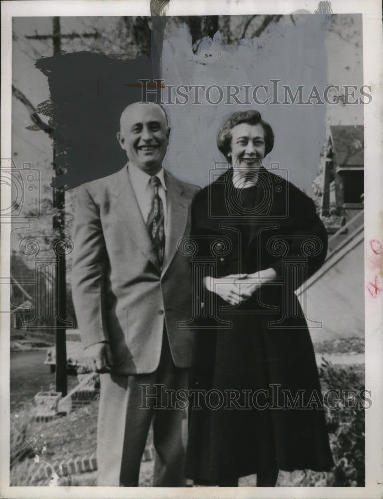 1955 Press Photo Cecil Greenberg & Wife Rose of Cleveland Heights, Ohio