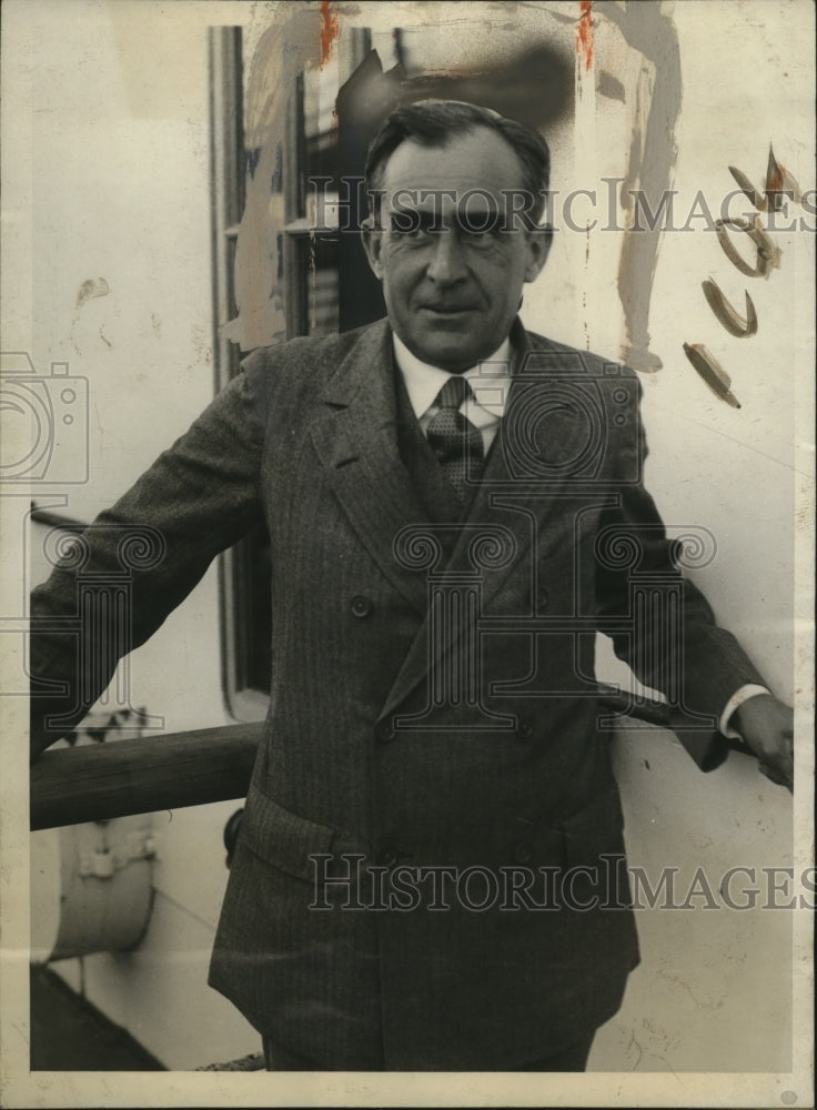 1930 Press Photo Rear admiral Carey T. Grayson in New York Aboard S.S. Olympic