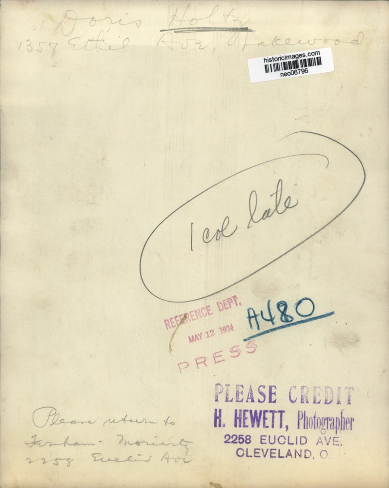 1934 Press Photo Doris Holtz - neo06796