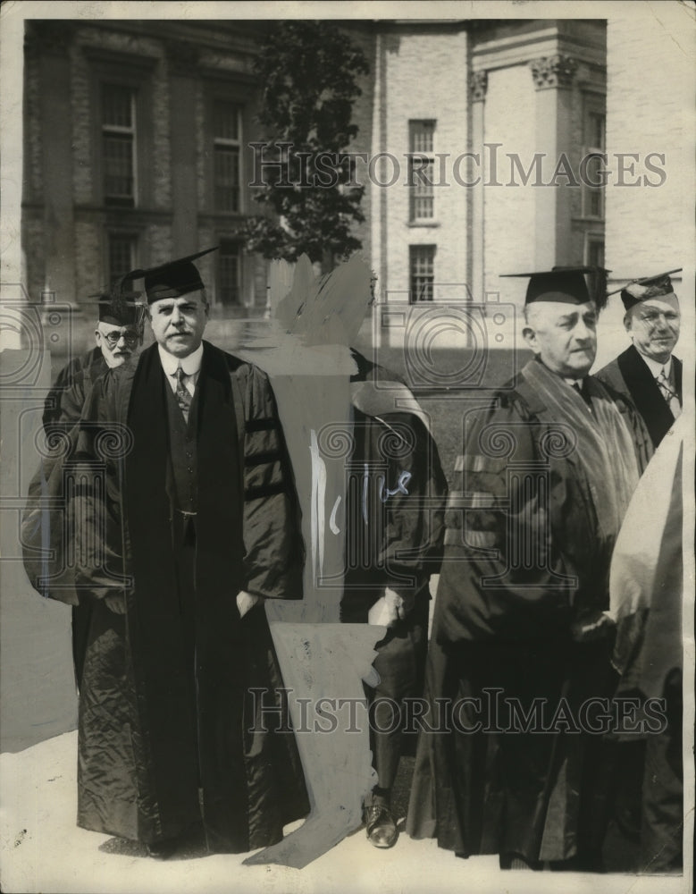 Load image into Gallery viewer, 1926 Press Photo Nicholas Longwoth &amp; W.R. Wilcox at commencement exercises NYU

